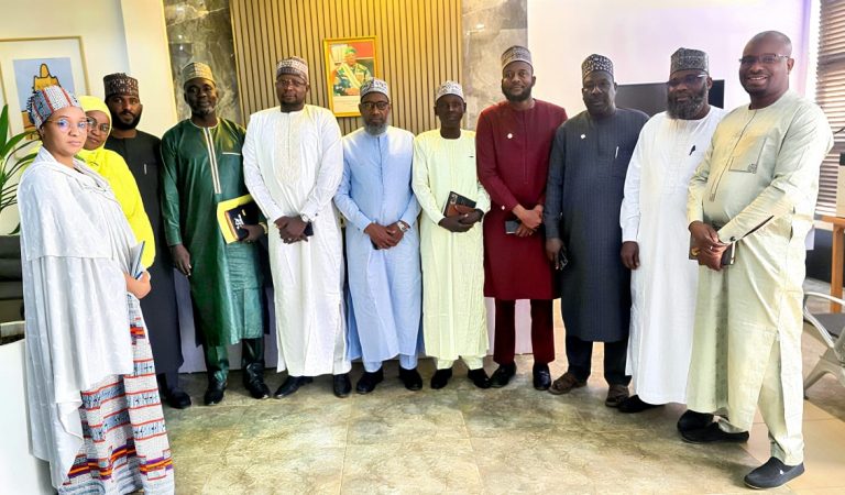 Rencontre entre l’ANPIPS et le Haut Conseil des Nigériens installés au Togo