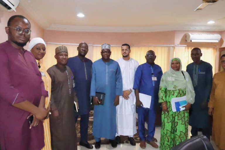 Visite de terrain du Comité de Suivi et d&rsquo;Évaluation des Investissements à OYAMA SARLU